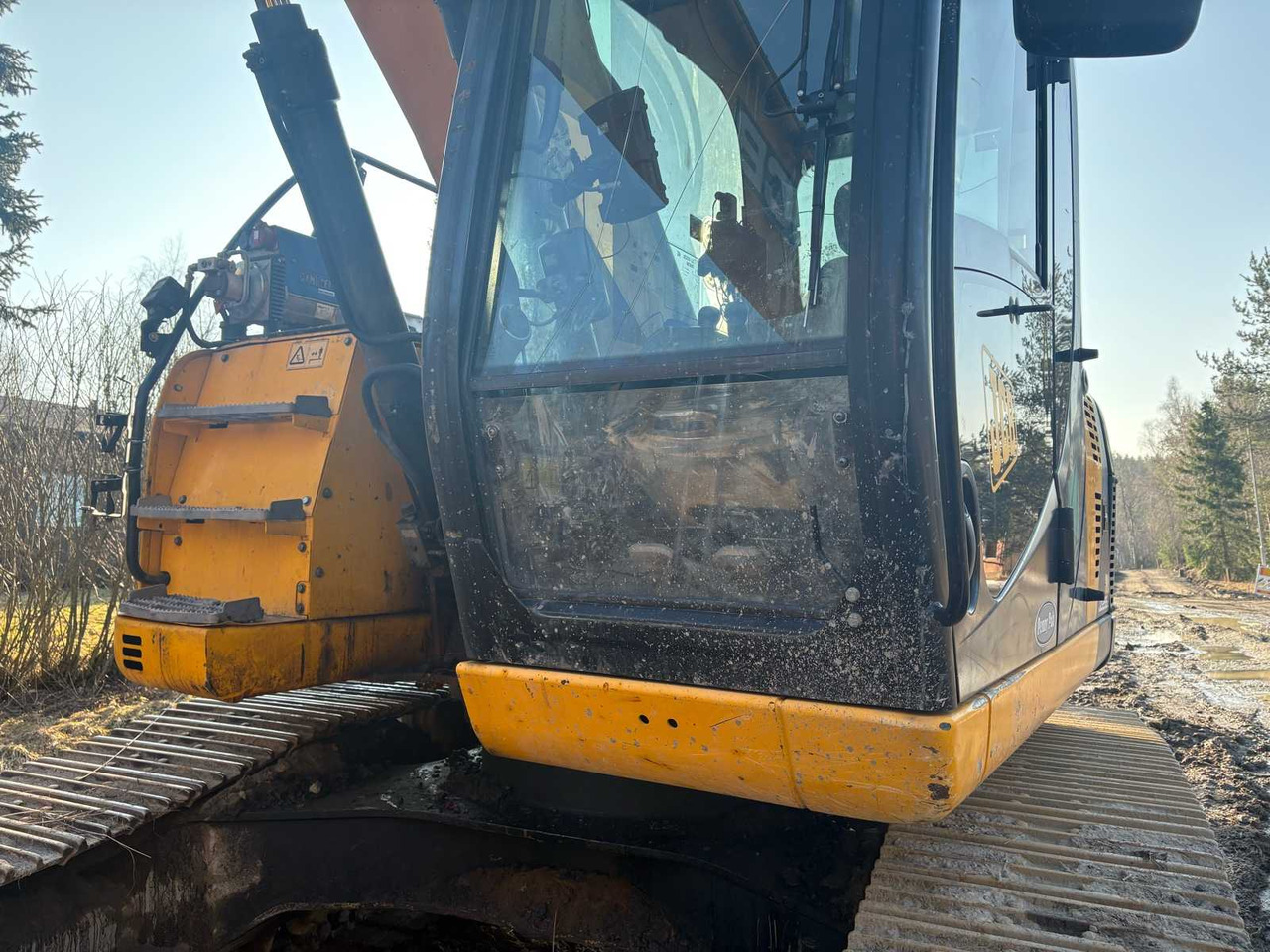 Crawler excavator JCB JZ2 255lc + 3D machine control system - Bager gusjeničar: slika Crawler excavator JCB JZ2 255lc + 3D machine control system - Bager gusjeničar Crawler excavator JCB JZ2 255lc + 3D machine control system - Bager gusjeničar: slika Crawler excavator JCB JZ2 255lc + 3D machine control system - Bager gusjeničar