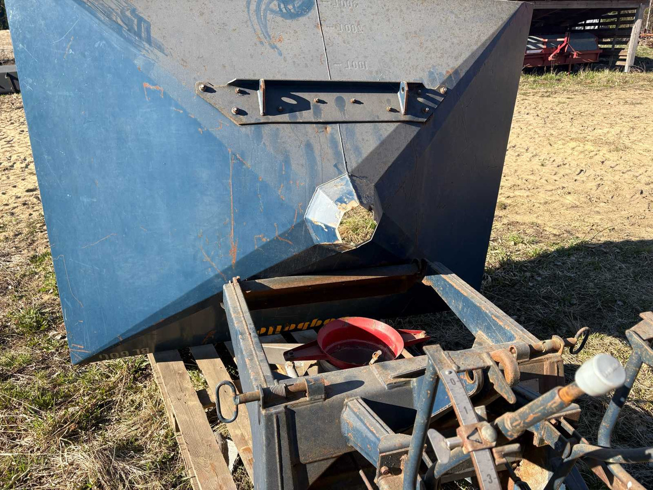 Fertilizer spreader Bogballe BL600/800/1000 - Rasipač gnojiva: slika Fertilizer spreader Bogballe BL600/800/1000 - Rasipač gnojiva Fertilizer spreader Bogballe BL600/800/1000 - Rasipač gnojiva: slika Fertilizer spreader Bogballe BL600/800/1000 - Rasipač gnojiva