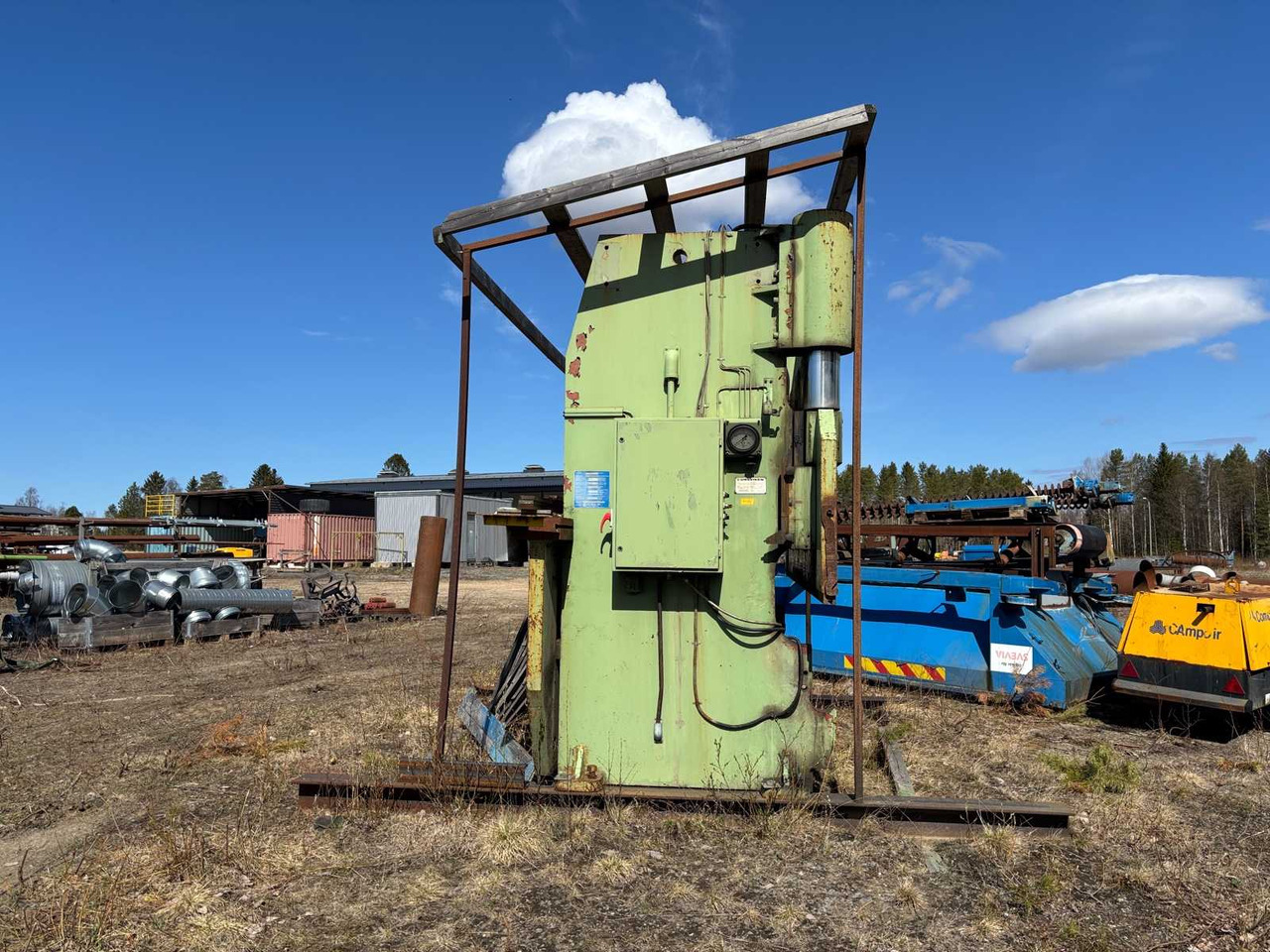 Särmäri Ursviken KPD250 3.7/3.15 - Alatni stroj: slika Särmäri Ursviken KPD250 3.7/3.15 - Alatni stroj Särmäri Ursviken KPD250 3.7/3.15 - Alatni stroj: slika Särmäri Ursviken KPD250 3.7/3.15 - Alatni stroj