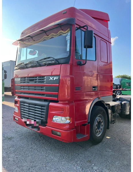 DAF XF 95 430 Manual - Terminalni traktor: slika DAF XF 95 430 Manual - Terminalni traktor DAF XF 95 430 Manual - Terminalni traktor: slika DAF XF 95 430 Manual - Terminalni traktor
