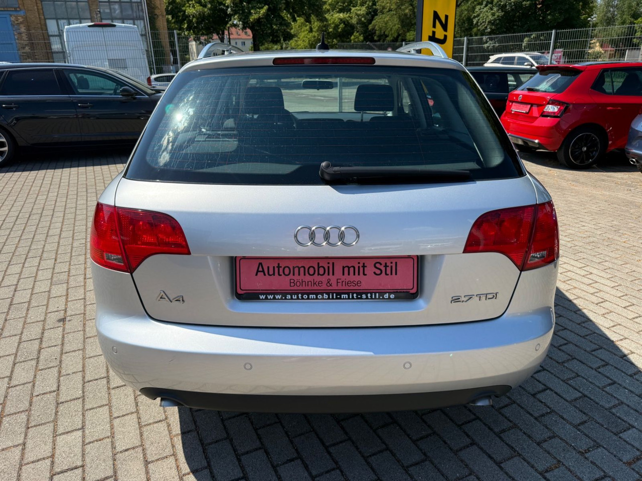 Audi A4 Avant 2.7 TDI S-LINE XENON NAVI TÜV 05/27 - Automobil: slika Audi A4 Avant 2.7 TDI S-LINE XENON NAVI TÜV 05/27 - Automobil Audi A4 Avant 2.7 TDI S-LINE XENON NAVI TÜV 05/27 - Automobil: slika Audi A4 Avant 2.7 TDI S-LINE XENON NAVI TÜV 05/27 - Automobil