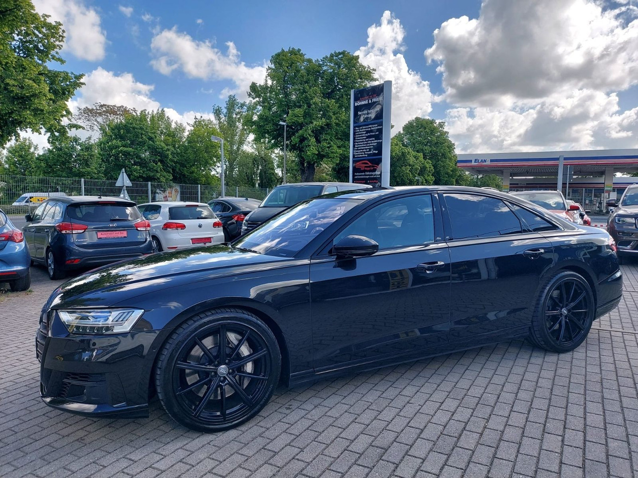 Audi A8 60 TDI quattro LED VOLL HEAD UP B&O VOLL VOL - Limuzina: slika Audi A8 60 TDI quattro LED VOLL HEAD UP B&O VOLL VOL - Limuzina Audi A8 60 TDI quattro LED VOLL HEAD UP B&O VOLL VOL - Limuzina: slika Audi A8 60 TDI quattro LED VOLL HEAD UP B&O VOLL VOL - Limuzina