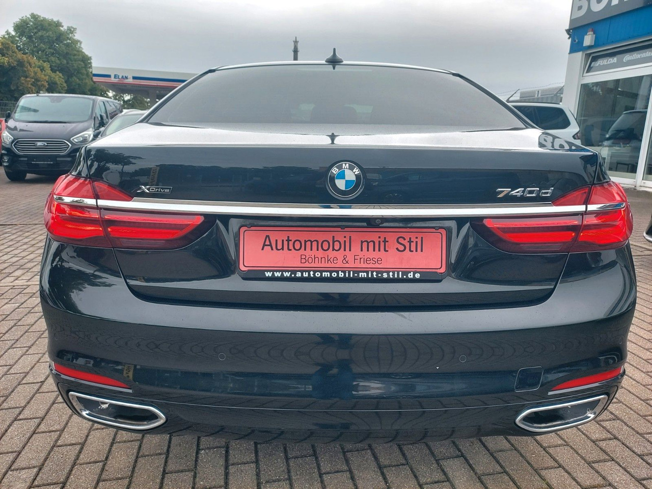 BMW 740 Baureihe 7 Lim 740 d xDrive Glasdach ACC - Limuzina: slika BMW 740 Baureihe 7 Lim 740 d xDrive Glasdach ACC - Limuzina BMW 740 Baureihe 7 Lim 740 d xDrive Glasdach ACC - Limuzina: slika BMW 740 Baureihe 7 Lim 740 d xDrive Glasdach ACC - Limuzina