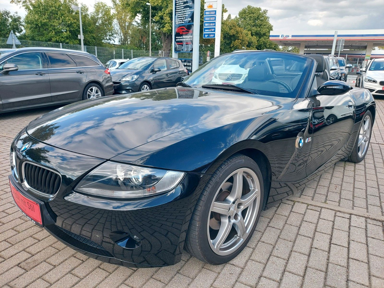 BMW Z4 2.2i Roadster Cabrio M-Sport Klima Sitzheiz - Automobil: slika BMW Z4 2.2i Roadster Cabrio M-Sport Klima Sitzheiz - Automobil BMW Z4 2.2i Roadster Cabrio M-Sport Klima Sitzheiz - Automobil: slika BMW Z4 2.2i Roadster Cabrio M-Sport Klima Sitzheiz - Automobil
