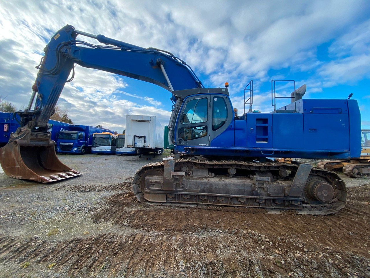 Doosan DX700 LC LO BIG Develon Kettenbagger TL + OQ120 - Bager gusjeničar: slika Doosan DX700 LC LO BIG Develon Kettenbagger TL + OQ120 - Bager gusjeničar Doosan DX700 LC LO BIG Develon Kettenbagger TL + OQ120 - Bager gusjeničar: slika Doosan DX700 LC LO BIG Develon Kettenbagger TL + OQ120 - Bager gusjeničar