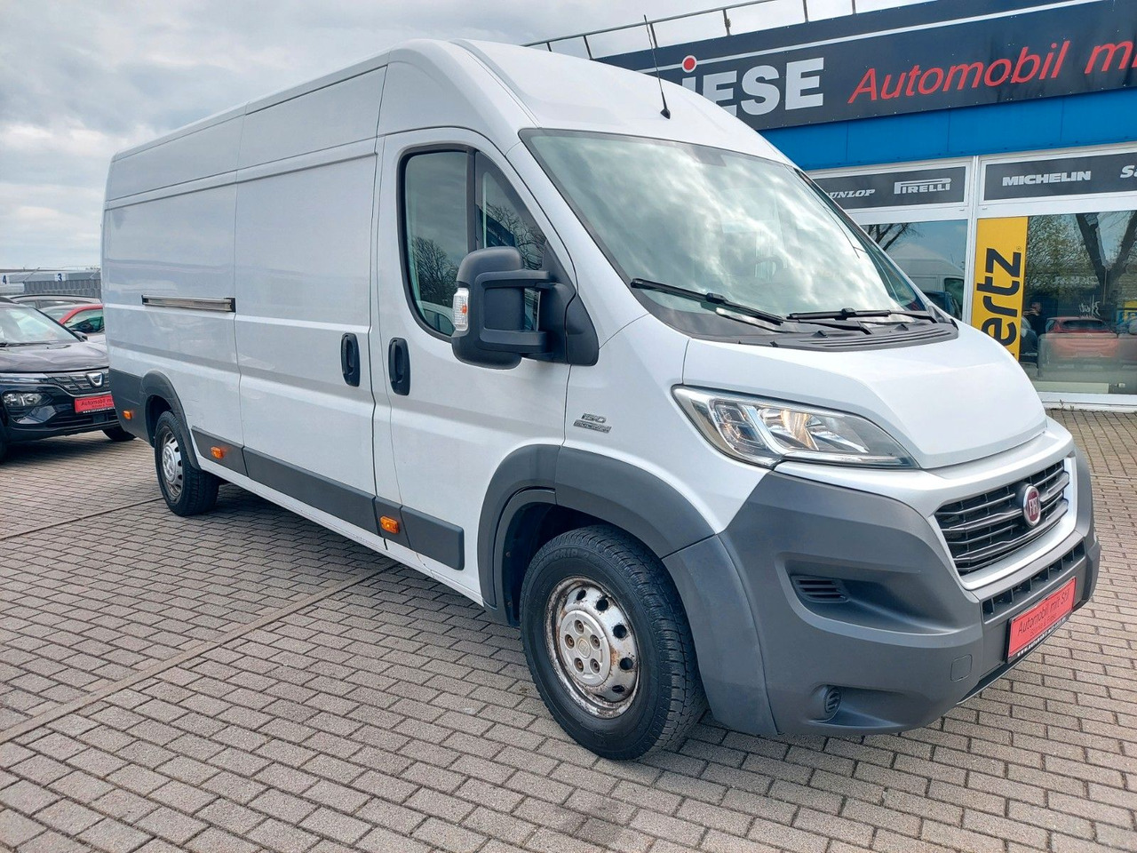 Fiat Ducato Maxi Grossr. 35 150 L5H2 RS:4035 KLIMA - Putnički kombi: slika Fiat Ducato Maxi Grossr. 35 150 L5H2 RS:4035 KLIMA - Putnički kombi Fiat Ducato Maxi Grossr. 35 150 L5H2 RS:4035 KLIMA - Putnički kombi: slika Fiat Ducato Maxi Grossr. 35 150 L5H2 RS:4035 KLIMA - Putnički kombi
