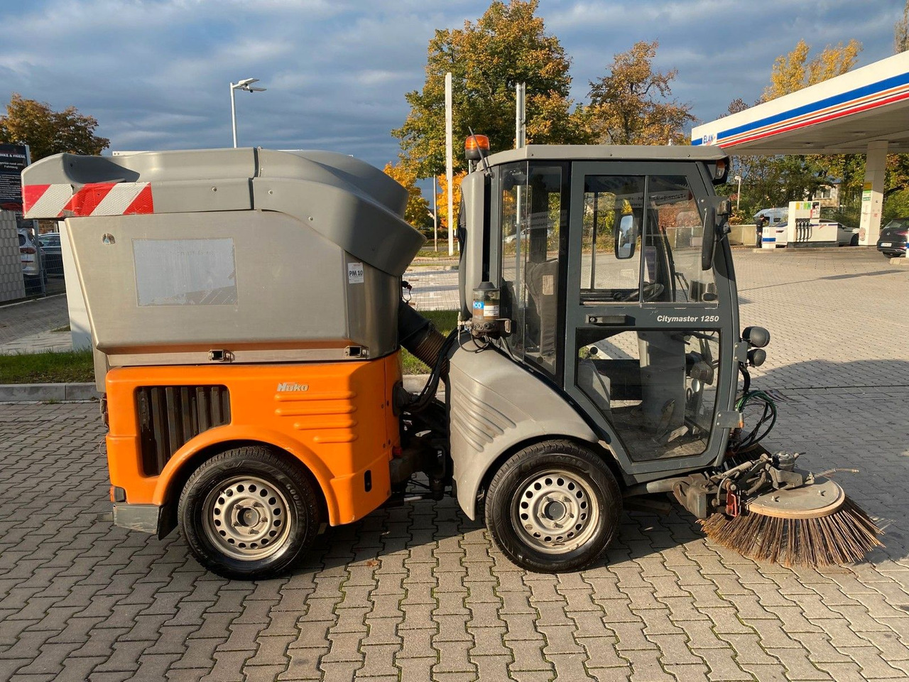 Cestovna čistilica Hako Citymaster 1250 Kehrmaschine: slika Cestovna čistilica Hako Citymaster 1250 Kehrmaschine