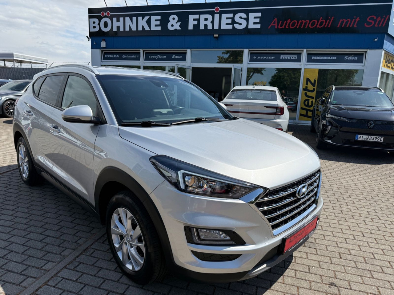 Hyundai Tucson Trend 2WD SHZ KLIMAA. PDC NAVI TEMPOMAT - SUV: slika Hyundai Tucson Trend 2WD SHZ KLIMAA. PDC NAVI TEMPOMAT - SUV Hyundai Tucson Trend 2WD SHZ KLIMAA. PDC NAVI TEMPOMAT - SUV: slika Hyundai Tucson Trend 2WD SHZ KLIMAA. PDC NAVI TEMPOMAT - SUV