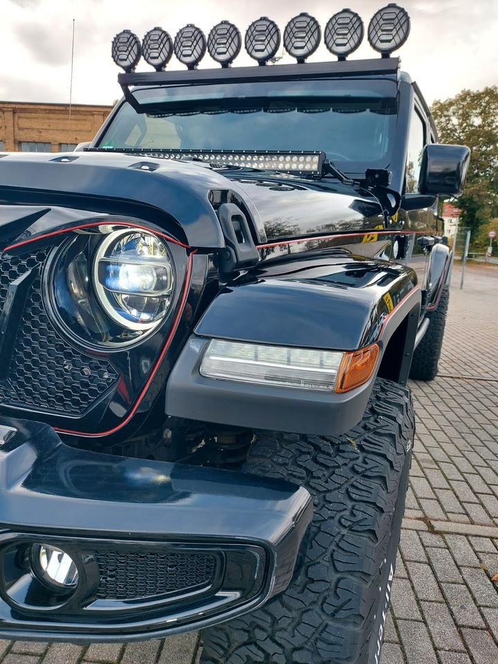 Jeep Gladiator 3.6l Overland Automatik Dualsport ACC - SUV: slika Jeep Gladiator 3.6l Overland Automatik Dualsport ACC - SUV Jeep Gladiator 3.6l Overland Automatik Dualsport ACC - SUV: slika Jeep Gladiator 3.6l Overland Automatik Dualsport ACC - SUV