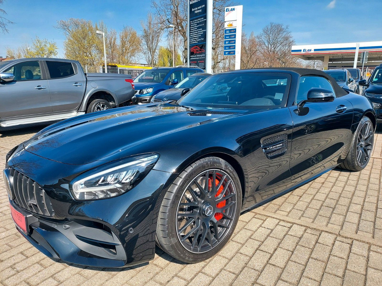 Mercedes-Benz AMG GT Roadster Nappa Burmester - Kabriolet: slika Mercedes-Benz AMG GT Roadster Nappa Burmester - Kabriolet Mercedes-Benz AMG GT Roadster Nappa Burmester - Kabriolet: slika Mercedes-Benz AMG GT Roadster Nappa Burmester - Kabriolet