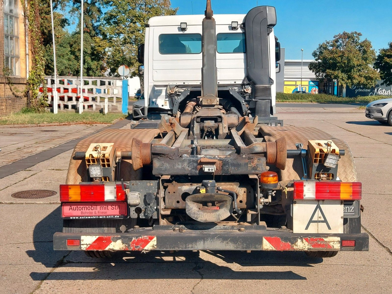 Mercedes-Benz Actros 6-Zyl. 2546 ABROLLKIPPER MEILER - Kamion s kukastom dizalicom: slika Mercedes-Benz Actros 6-Zyl. 2546 ABROLLKIPPER MEILER - Kamion s kukastom dizalicom Mercedes-Benz Actros 6-Zyl. 2546 ABROLLKIPPER MEILER - Kamion s kukastom dizalicom: slika Mercedes-Benz Actros 6-Zyl. 2546 ABROLLKIPPER MEILER - Kamion s kukastom dizalicom