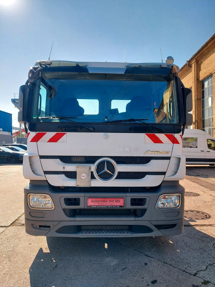 Mercedes-Benz Actros 6-Zyl. 2546 ABROLLKIPPER MEILER - Kamion s kukastom dizalicom: slika Mercedes-Benz Actros 6-Zyl. 2546 ABROLLKIPPER MEILER - Kamion s kukastom dizalicom Mercedes-Benz Actros 6-Zyl. 2546 ABROLLKIPPER MEILER - Kamion s kukastom dizalicom: slika Mercedes-Benz Actros 6-Zyl. 2546 ABROLLKIPPER MEILER - Kamion s kukastom dizalicom