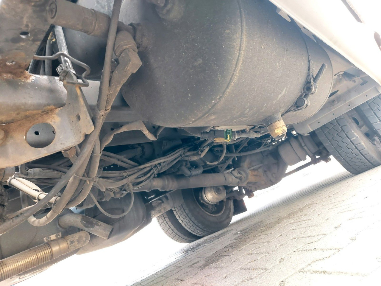 Podizna platforma montirana na kamion Mercedes-Benz Atego 2 4-Zyl. 4x2  RUTHMANN T270  27 METER: slika Podizna platforma montirana na kamion Mercedes-Benz Atego 2 4-Zyl. 4x2  RUTHMANN T270  27 METER