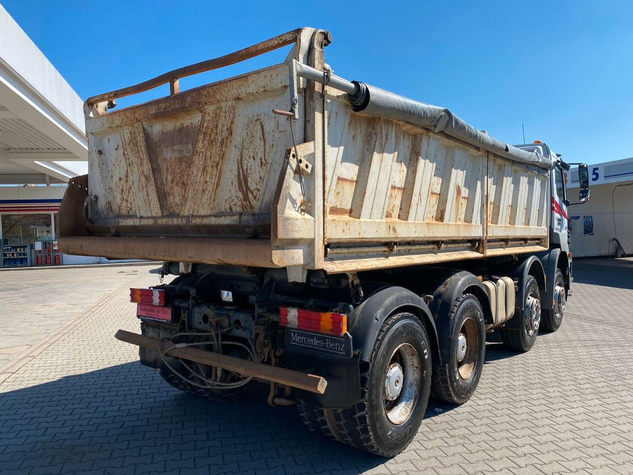 Mercedes-Benz Axor 2 C 4-Achser 3243 8x4 Kipp RETARDER MEILLER - Kiper: slika Mercedes-Benz Axor 2 C 4-Achser 3243 8x4 Kipp RETARDER MEILLER - Kiper Mercedes-Benz Axor 2 C 4-Achser 3243 8x4 Kipp RETARDER MEILLER - Kiper: slika Mercedes-Benz Axor 2 C 4-Achser 3243 8x4 Kipp RETARDER MEILLER - Kiper