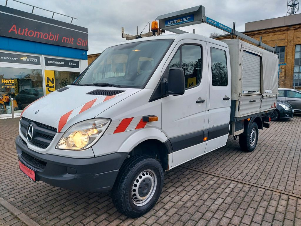 Mercedes-Benz Sprinter II DoKa 316 CDI 4X4 Pritsche 6 Sitze Mercedes-Benz Sprinter II DoKa 316 CDI 4X4 Pritsche 6 Sitze - Dostavno vozilo s ceradom, Dostavno vozilo s dvostrukom kabinom: slika Mercedes-Benz Sprinter II DoKa 316 CDI 4X4 Pritsche 6 Sitze Mercedes-Benz Sprinter II DoKa 316 CDI 4X4 Pritsche 6 Sitze - Dostavno vozilo s ceradom, Dostavno vozilo s dvostrukom kabinom Mercedes-Benz Sprinter II DoKa 316 CDI 4X4 Pritsche 6 Sitze Mercedes-Benz Sprinter II DoKa 316 CDI 4X4 Pritsche 6 Sitze - Dostavno vozilo s ceradom, Dostavno vozilo s dvostrukom kabinom: slika Mercedes-Benz Sprinter II DoKa 316 CDI 4X4 Pritsche 6 Sitze Mercedes-Benz Sprinter II DoKa 316 CDI 4X4 Pritsche 6 Sitze - Dostavno vozilo s ceradom, Dostavno vozilo s dvostrukom kabinom