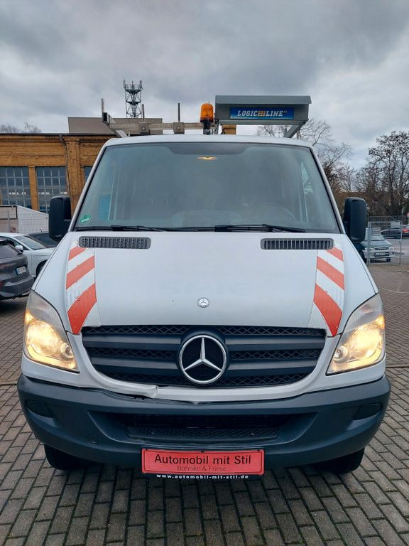 Mercedes-Benz Sprinter II DoKa 316 CDI 4X4 Pritsche 6 Sitze Mercedes-Benz Sprinter II DoKa 316 CDI 4X4 Pritsche 6 Sitze - Dostavno vozilo s ceradom, Dostavno vozilo s dvostrukom kabinom: slika Mercedes-Benz Sprinter II DoKa 316 CDI 4X4 Pritsche 6 Sitze Mercedes-Benz Sprinter II DoKa 316 CDI 4X4 Pritsche 6 Sitze - Dostavno vozilo s ceradom, Dostavno vozilo s dvostrukom kabinom Mercedes-Benz Sprinter II DoKa 316 CDI 4X4 Pritsche 6 Sitze Mercedes-Benz Sprinter II DoKa 316 CDI 4X4 Pritsche 6 Sitze - Dostavno vozilo s ceradom, Dostavno vozilo s dvostrukom kabinom: slika Mercedes-Benz Sprinter II DoKa 316 CDI 4X4 Pritsche 6 Sitze Mercedes-Benz Sprinter II DoKa 316 CDI 4X4 Pritsche 6 Sitze - Dostavno vozilo s ceradom, Dostavno vozilo s dvostrukom kabinom