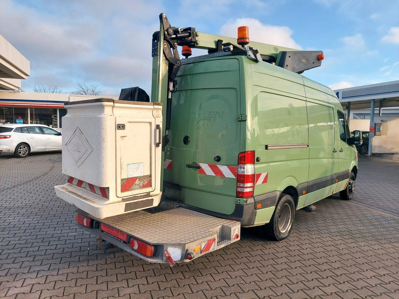 Mercedes-Benz Sprinter II Kasten 515 Steiger Hub ET-36 12m - Podizna platforma montirana na kamion: slika Mercedes-Benz Sprinter II Kasten 515 Steiger Hub ET-36 12m - Podizna platforma montirana na kamion Mercedes-Benz Sprinter II Kasten 515 Steiger Hub ET-36 12m - Podizna platforma montirana na kamion: slika Mercedes-Benz Sprinter II Kasten 515 Steiger Hub ET-36 12m - Podizna platforma montirana na kamion