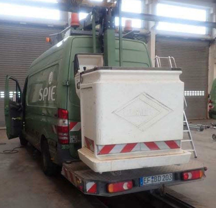 Mercedes-Benz Sprinter II Kasten 515 Steiger Hub - Podizna platforma montirana na kamion: slika Mercedes-Benz Sprinter II Kasten 515 Steiger Hub - Podizna platforma montirana na kamion Mercedes-Benz Sprinter II Kasten 515 Steiger Hub - Podizna platforma montirana na kamion: slika Mercedes-Benz Sprinter II Kasten 515 Steiger Hub - Podizna platforma montirana na kamion