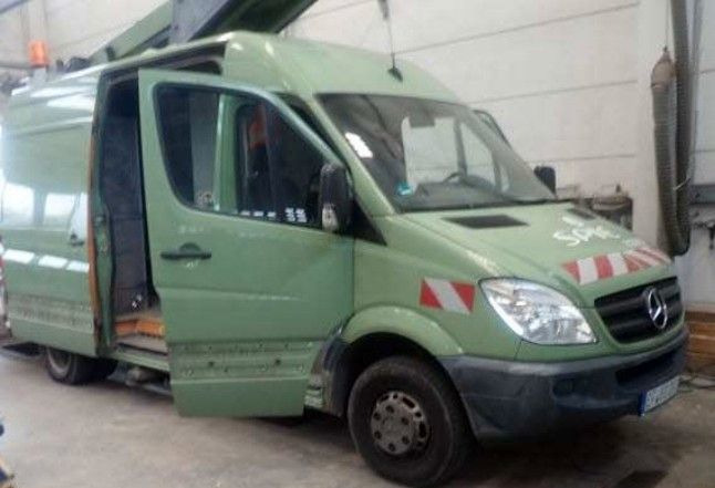 Mercedes-Benz Sprinter II Kasten 515 Steiger Hub - Podizna platforma montirana na kamion: slika Mercedes-Benz Sprinter II Kasten 515 Steiger Hub - Podizna platforma montirana na kamion Mercedes-Benz Sprinter II Kasten 515 Steiger Hub - Podizna platforma montirana na kamion: slika Mercedes-Benz Sprinter II Kasten 515 Steiger Hub - Podizna platforma montirana na kamion