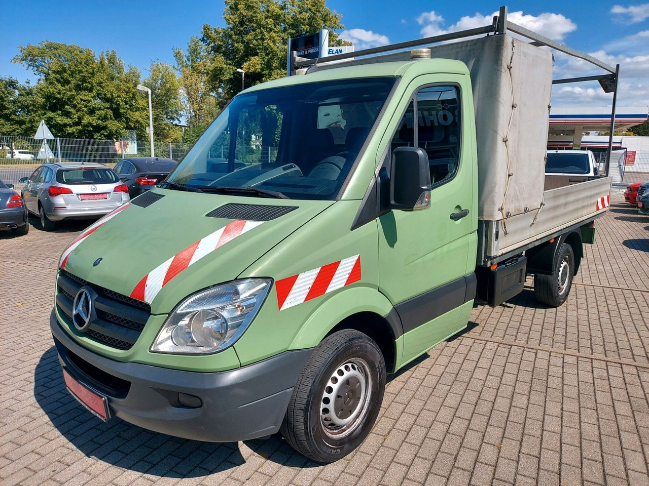 Mercedes-Benz Sprinter II Pritsche 316 Pritsche Klima Sandheiz - Dostavno vozilo s ceradom: slika Mercedes-Benz Sprinter II Pritsche 316 Pritsche Klima Sandheiz - Dostavno vozilo s ceradom Mercedes-Benz Sprinter II Pritsche 316 Pritsche Klima Sandheiz - Dostavno vozilo s ceradom: slika Mercedes-Benz Sprinter II Pritsche 316 Pritsche Klima Sandheiz - Dostavno vozilo s ceradom