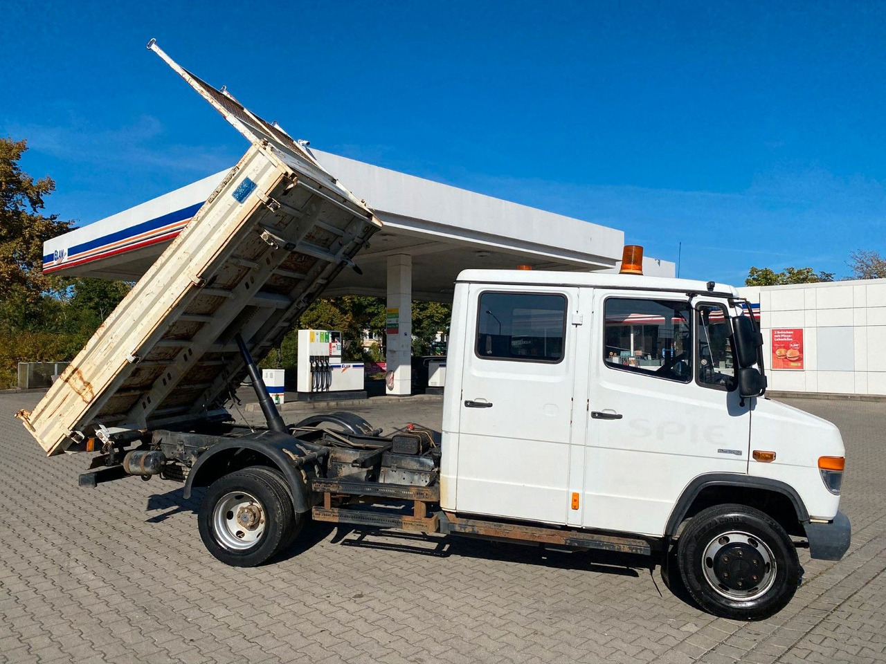 Mercedes-Benz VARIO 816D Doka 3 Seiten Kipper Meiller - Mali kamion kiper, Dostavno vozilo s dvostrukom kabinom: slika  Mercedes-Benz VARIO 816D Doka 3 Seiten Kipper Meiller - Mali kamion kiper, Dostavno vozilo s dvostrukom kabinom Mercedes-Benz VARIO 816D Doka 3 Seiten Kipper Meiller - Mali kamion kiper, Dostavno vozilo s dvostrukom kabinom: slika  Mercedes-Benz VARIO 816D Doka 3 Seiten Kipper Meiller - Mali kamion kiper, Dostavno vozilo s dvostrukom kabinom