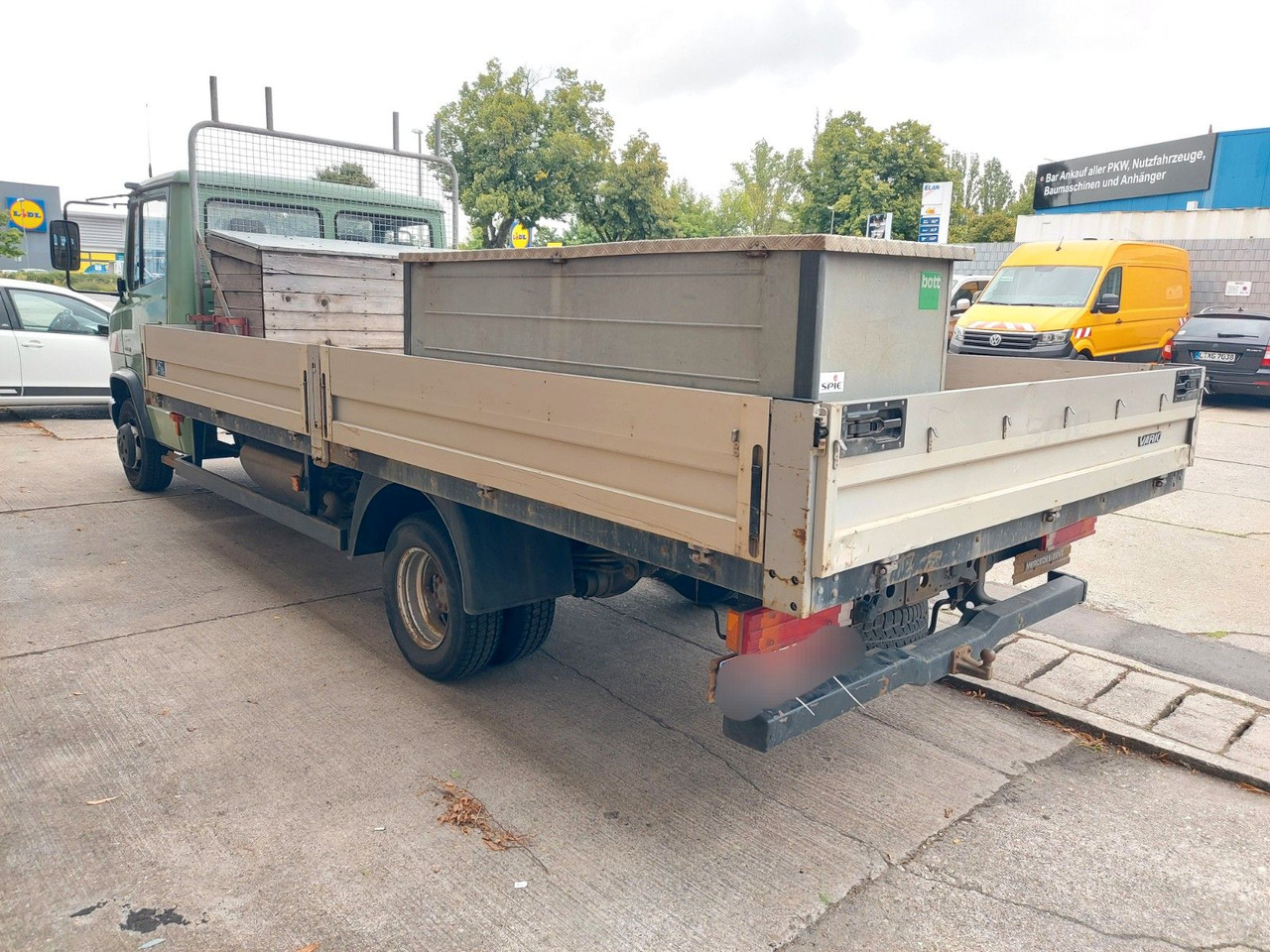 Mercedes-Benz Vario 613D Pritsche lang extralang - Dostavno vozilo s ravnom platformom: slika Mercedes-Benz Vario 613D Pritsche lang extralang - Dostavno vozilo s ravnom platformom Mercedes-Benz Vario 613D Pritsche lang extralang - Dostavno vozilo s ravnom platformom: slika Mercedes-Benz Vario 613D Pritsche lang extralang - Dostavno vozilo s ravnom platformom