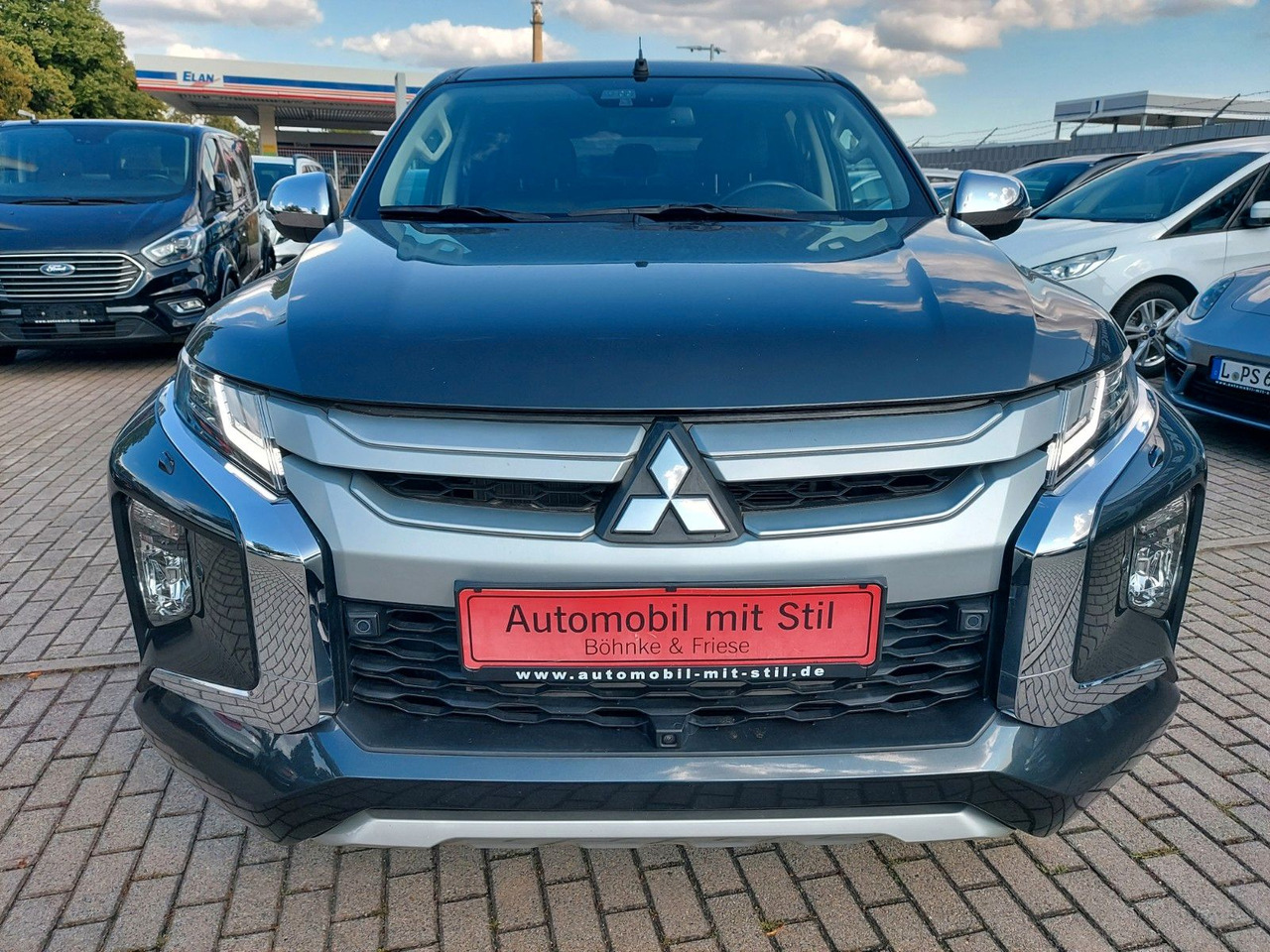 Mitsubishi L200 Basis Doppelkabine 4WD LED LEDER NAVI ACC - SUV: slika Mitsubishi L200 Basis Doppelkabine 4WD LED LEDER NAVI ACC - SUV Mitsubishi L200 Basis Doppelkabine 4WD LED LEDER NAVI ACC - SUV: slika Mitsubishi L200 Basis Doppelkabine 4WD LED LEDER NAVI ACC - SUV