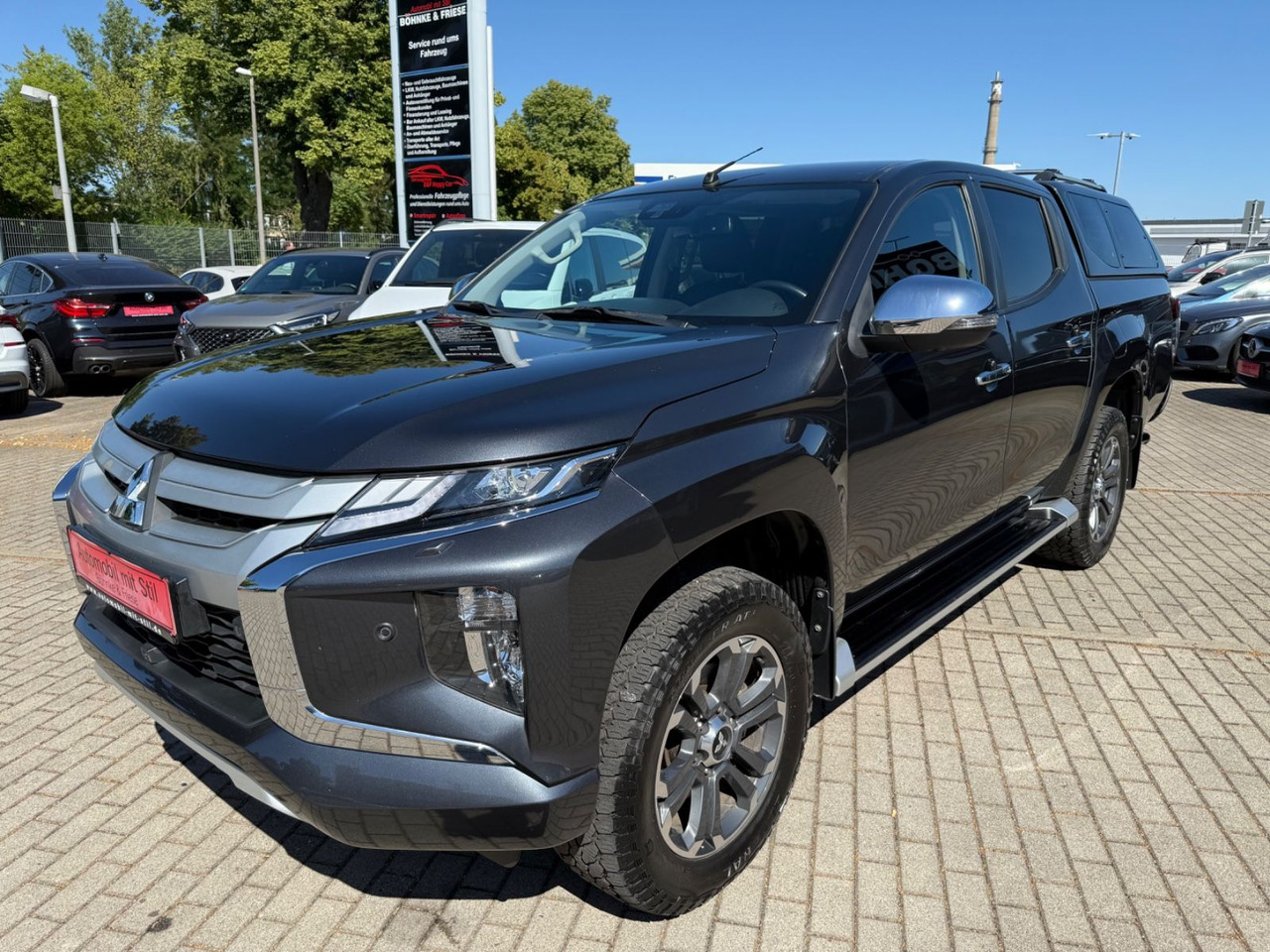 Mitsubishi L200 Basis Doppelkabine 4WD LED LEDER NAVI ACC - SUV: slika Mitsubishi L200 Basis Doppelkabine 4WD LED LEDER NAVI ACC - SUV Mitsubishi L200 Basis Doppelkabine 4WD LED LEDER NAVI ACC - SUV: slika Mitsubishi L200 Basis Doppelkabine 4WD LED LEDER NAVI ACC - SUV