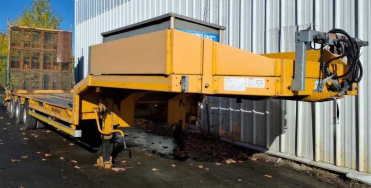 Müller-Mitteltal TS3 PROFI 30.0 - Poluprikolica s niskim utovarivačem: slika Müller-Mitteltal TS3 PROFI 30.0 - Poluprikolica s niskim utovarivačem Müller-Mitteltal TS3 PROFI 30.0 - Poluprikolica s niskim utovarivačem: slika Müller-Mitteltal TS3 PROFI 30.0 - Poluprikolica s niskim utovarivačem