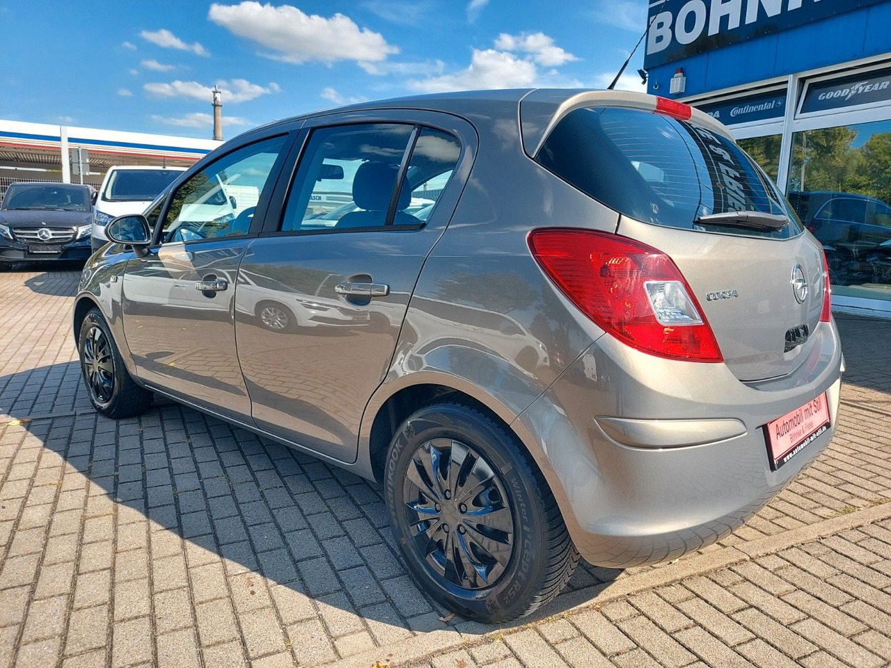 Opel Corsa D Edition Klima - Automobil: slika Opel Corsa D Edition Klima - Automobil Opel Corsa D Edition Klima - Automobil: slika Opel Corsa D Edition Klima - Automobil