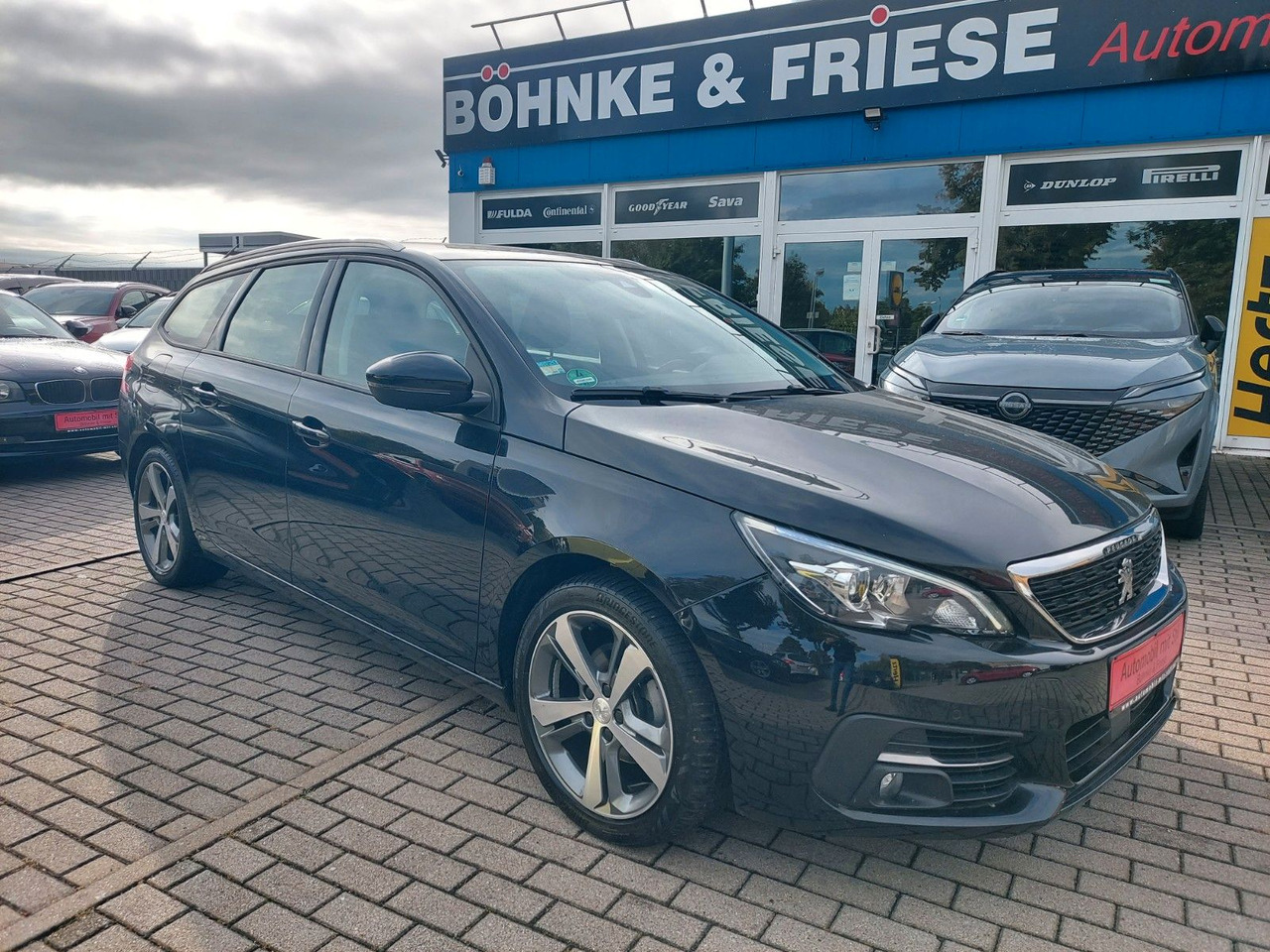 Peugeot 308 SW Active Business Panorama DAB Navi LED - Karavan: slika Peugeot 308 SW Active Business Panorama DAB Navi LED - Karavan Peugeot 308 SW Active Business Panorama DAB Navi LED - Karavan: slika Peugeot 308 SW Active Business Panorama DAB Navi LED - Karavan