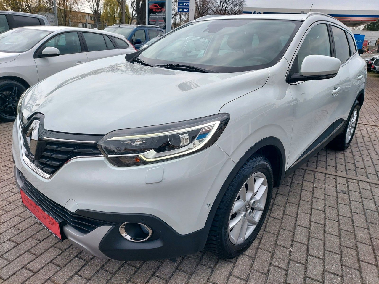 Renault Kadjar XMOD Klima Leder Navi Assist Sitzheiz.LED - SUV: slika Renault Kadjar XMOD Klima Leder Navi Assist Sitzheiz.LED - SUV Renault Kadjar XMOD Klima Leder Navi Assist Sitzheiz.LED - SUV: slika Renault Kadjar XMOD Klima Leder Navi Assist Sitzheiz.LED - SUV