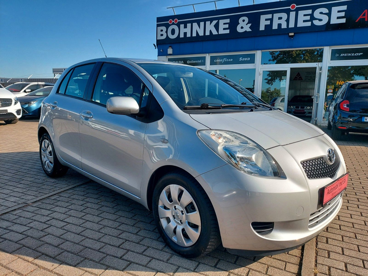 Toyota Yaris Sol Klima - Automobil: slika Toyota Yaris Sol Klima - Automobil Toyota Yaris Sol Klima - Automobil: slika Toyota Yaris Sol Klima - Automobil