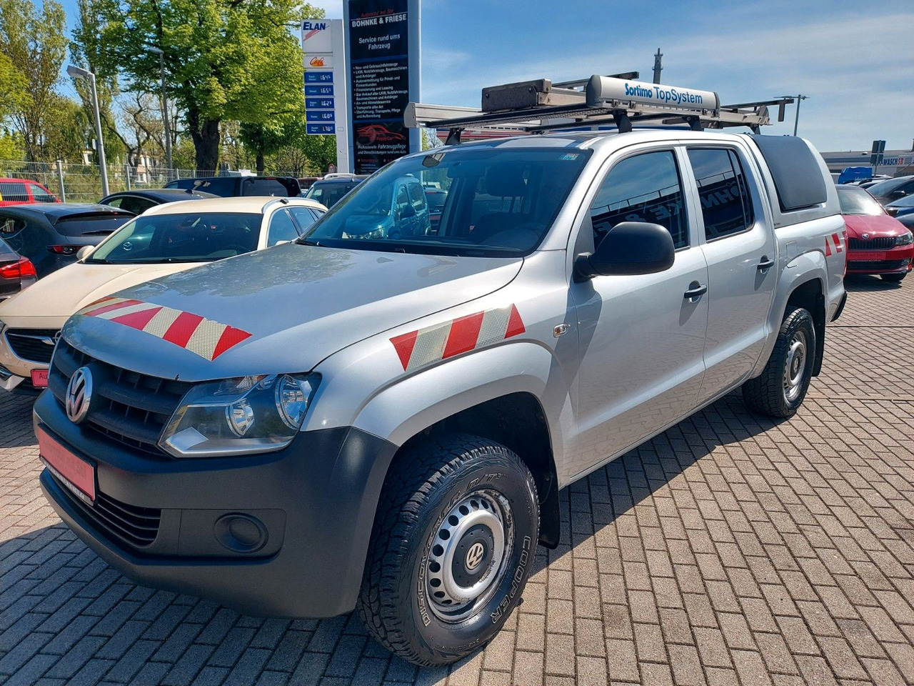 Volkswagen Amarok Basis DoubleCab KLIMA HARD TOP 4X4 ALLRAD - SUV: slika Volkswagen Amarok Basis DoubleCab KLIMA HARD TOP 4X4 ALLRAD - SUV Volkswagen Amarok Basis DoubleCab KLIMA HARD TOP 4X4 ALLRAD - SUV: slika Volkswagen Amarok Basis DoubleCab KLIMA HARD TOP 4X4 ALLRAD - SUV