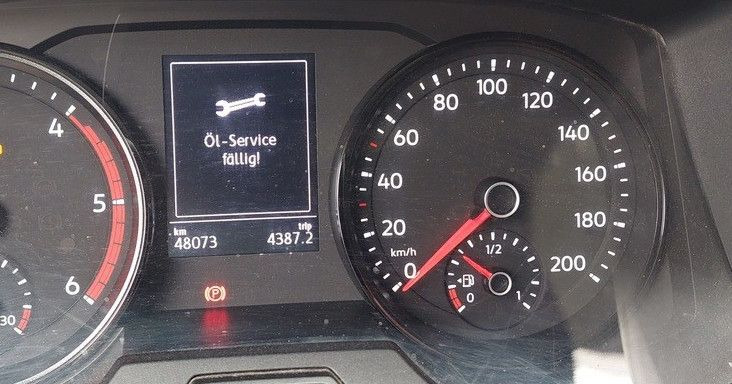 Putnički kombi Volkswagen Crafter Kasten 35 M Lang Hochdach DSG LED AHK: slika Putnički kombi Volkswagen Crafter Kasten 35 M Lang Hochdach DSG LED AHK Putnički kombi Volkswagen Crafter Kasten 35 M Lang Hochdach DSG LED AHK: slika Putnički kombi Volkswagen Crafter Kasten 35 M Lang Hochdach DSG LED AHK