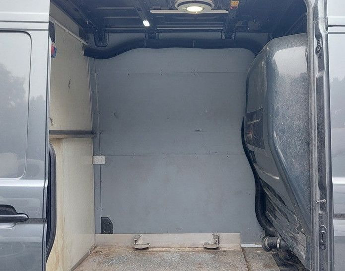 Putnički kombi Volkswagen Crafter Kasten 35 M Lang Hochdach DSG LED AHK: slika Putnički kombi Volkswagen Crafter Kasten 35 M Lang Hochdach DSG LED AHK Putnički kombi Volkswagen Crafter Kasten 35 M Lang Hochdach DSG LED AHK: slika Putnički kombi Volkswagen Crafter Kasten 35 M Lang Hochdach DSG LED AHK