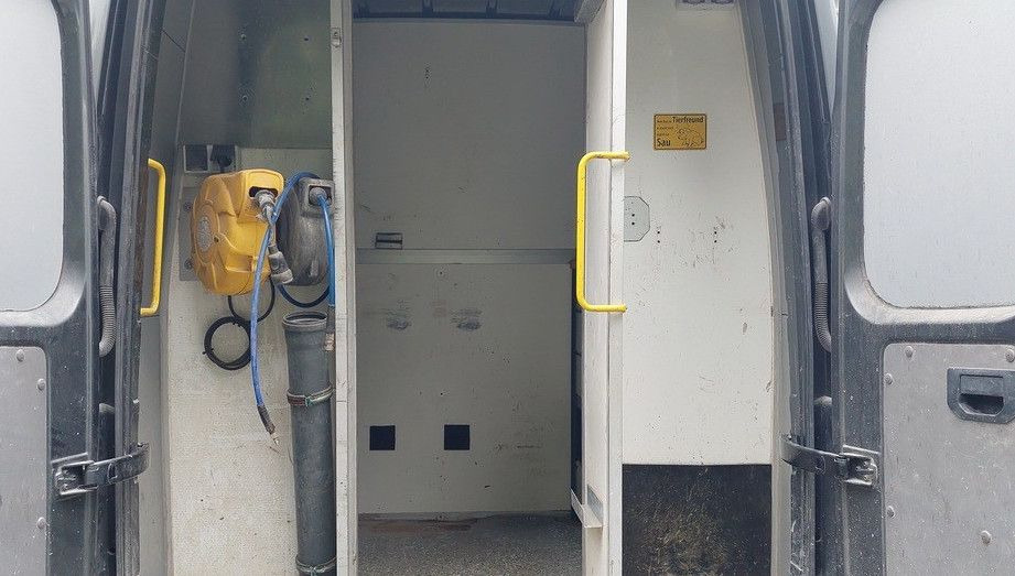 Putnički kombi Volkswagen Crafter Kasten 35 M Lang Hochdach DSG LED AHK: slika Putnički kombi Volkswagen Crafter Kasten 35 M Lang Hochdach DSG LED AHK Putnički kombi Volkswagen Crafter Kasten 35 M Lang Hochdach DSG LED AHK: slika Putnički kombi Volkswagen Crafter Kasten 35 M Lang Hochdach DSG LED AHK