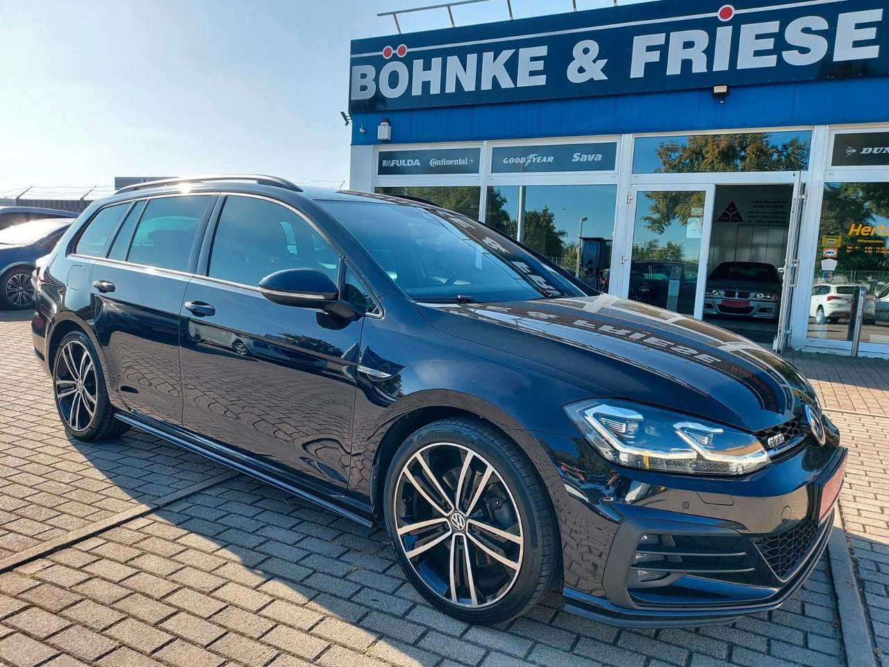 Volkswagen Golf VII Variant GTD DSG Radar ACC DAB - Karavan: slika Volkswagen Golf VII Variant GTD DSG Radar ACC DAB - Karavan Volkswagen Golf VII Variant GTD DSG Radar ACC DAB - Karavan: slika Volkswagen Golf VII Variant GTD DSG Radar ACC DAB - Karavan