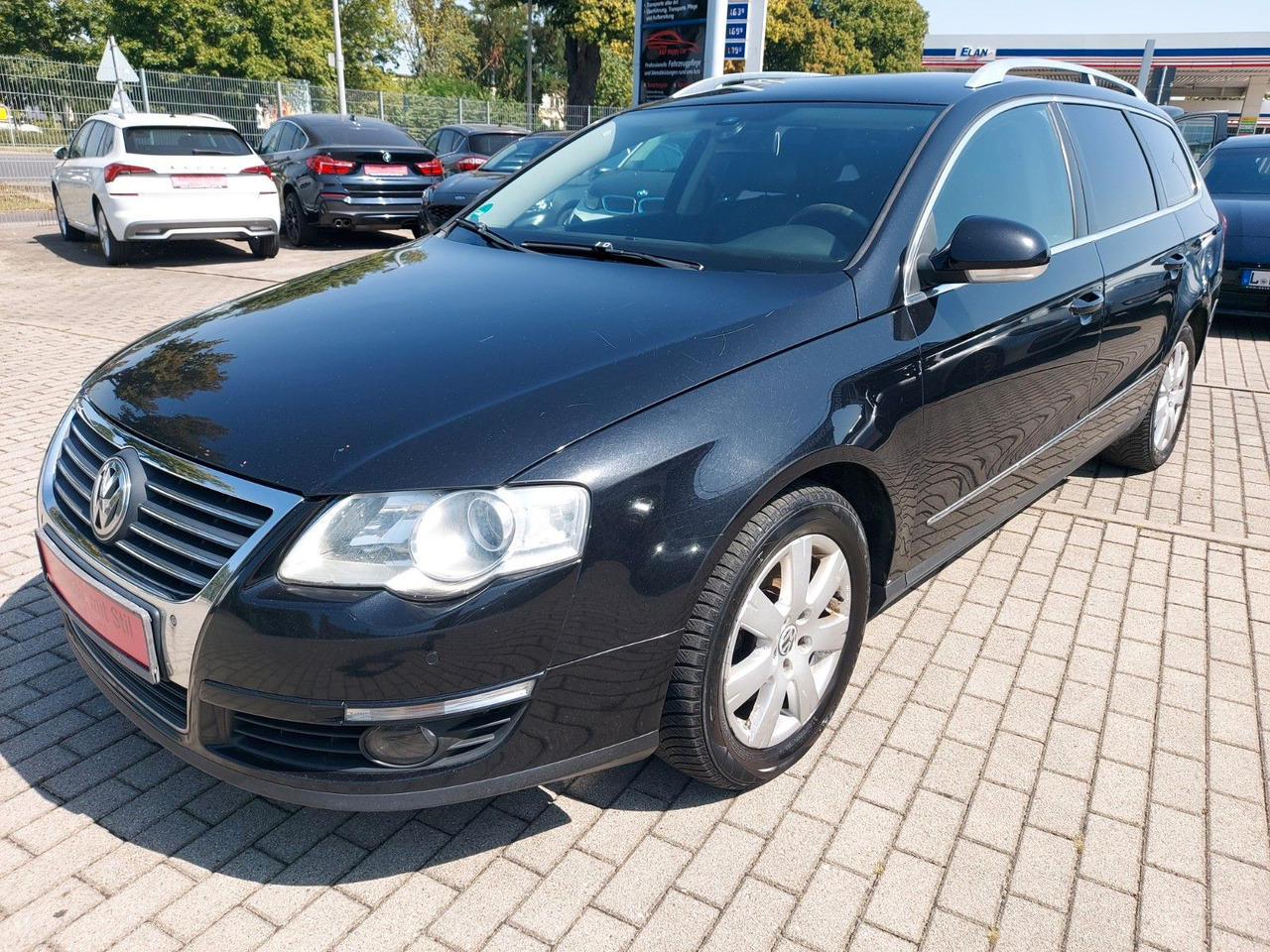 Volkswagen Passat Variant Highline Automatik Navi Leder AHK - Karavan: slika Volkswagen Passat Variant Highline Automatik Navi Leder AHK - Karavan Volkswagen Passat Variant Highline Automatik Navi Leder AHK - Karavan: slika Volkswagen Passat Variant Highline Automatik Navi Leder AHK - Karavan
