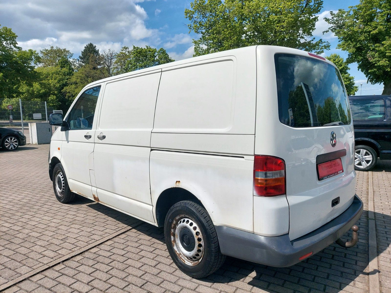 Volkswagen T5 Transporter Kasten Kombi 1.9 TüV 11/2026 - Putnički kombi: slika Volkswagen T5 Transporter Kasten Kombi 1.9 TüV 11/2026 - Putnički kombi Volkswagen T5 Transporter Kasten Kombi 1.9 TüV 11/2026 - Putnički kombi: slika Volkswagen T5 Transporter Kasten Kombi 1.9 TüV 11/2026 - Putnički kombi