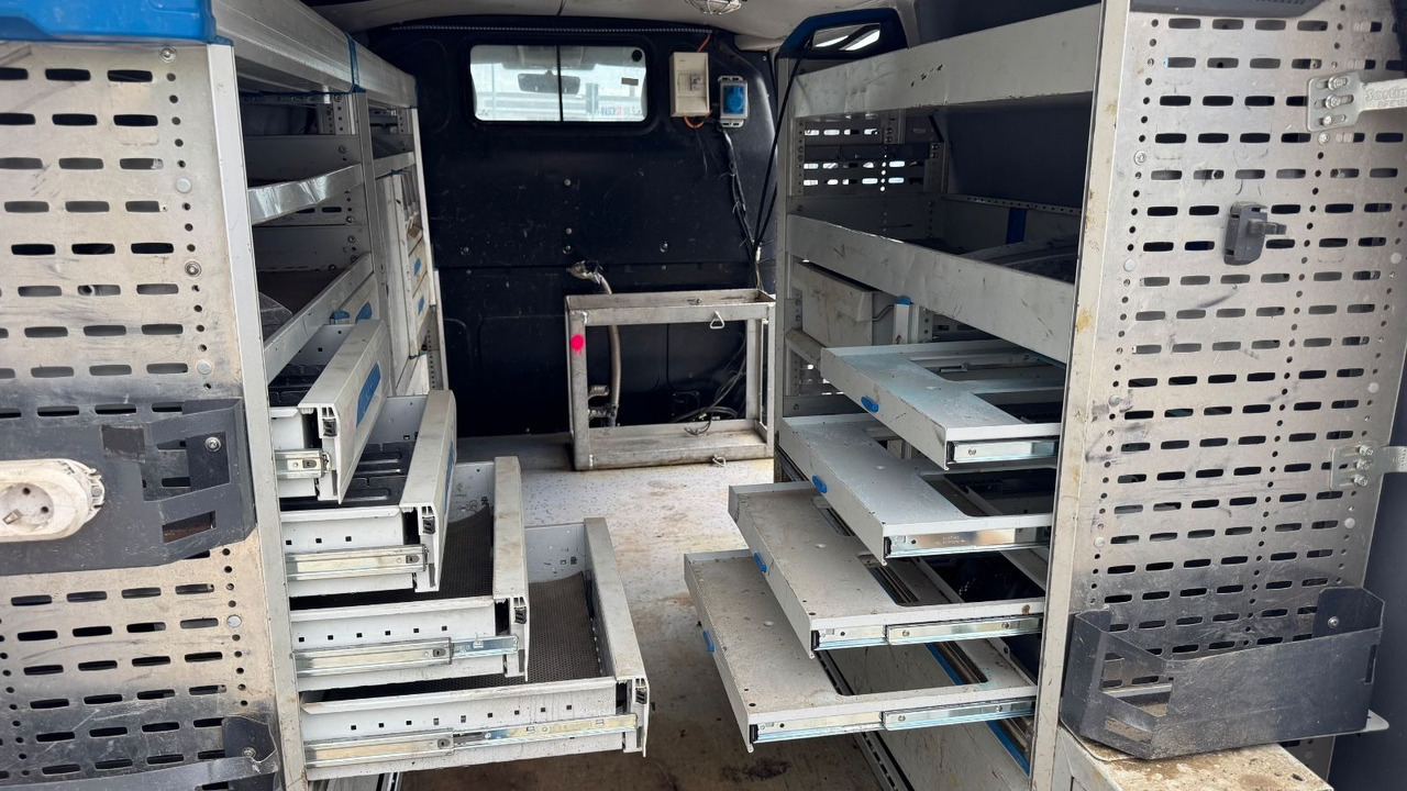 Putnički kombi Volkswagen T5 Transporter Kasten-Kombi Lang 4Motion KLIMA: slika Putnički kombi Volkswagen T5 Transporter Kasten-Kombi Lang 4Motion KLIMA