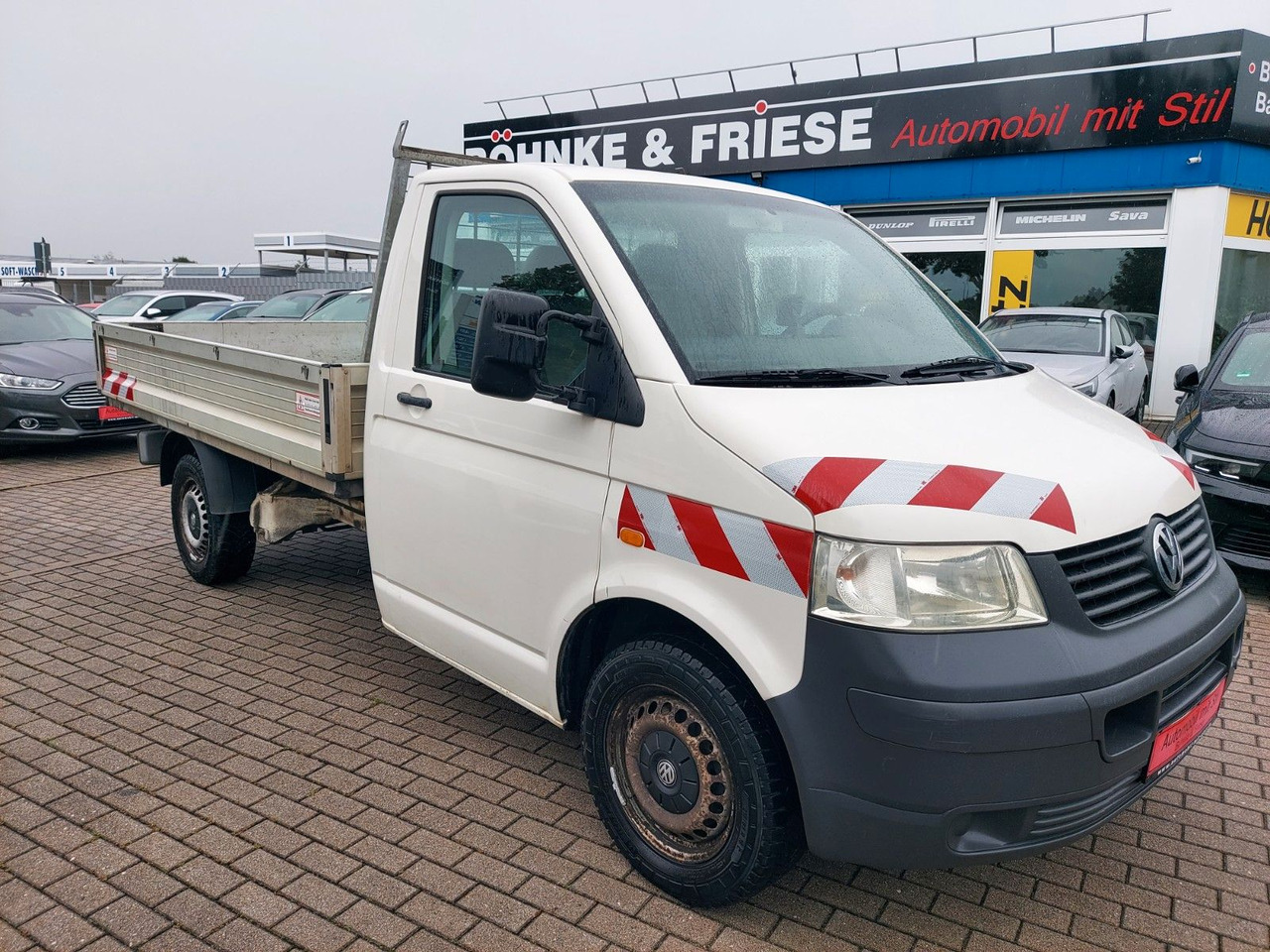 Volkswagen T5 Transporter Pritsche lang 1.9 AHK - Dostavno vozilo s ravnom platformom: slika Volkswagen T5 Transporter Pritsche lang 1.9 AHK - Dostavno vozilo s ravnom platformom Volkswagen T5 Transporter Pritsche lang 1.9 AHK - Dostavno vozilo s ravnom platformom: slika Volkswagen T5 Transporter Pritsche lang 1.9 AHK - Dostavno vozilo s ravnom platformom