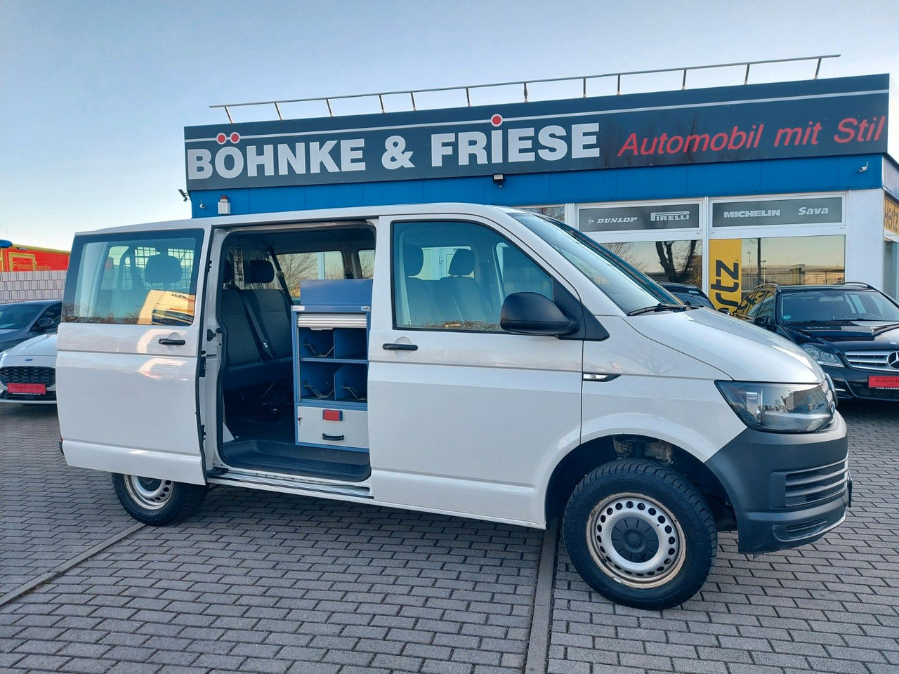 Volkswagen T6 Kombi 4Motion 9 Sitzer KLIMA PDC AHK UVW. Volkswagen T6 Kombi 4Motion 9 Sitzer KLIMA PDC AHK UVW. - Minibus, Putnički kombi: slika Volkswagen T6 Kombi 4Motion 9 Sitzer KLIMA PDC AHK UVW. Volkswagen T6 Kombi 4Motion 9 Sitzer KLIMA PDC AHK UVW. - Minibus, Putnički kombi Volkswagen T6 Kombi 4Motion 9 Sitzer KLIMA PDC AHK UVW. Volkswagen T6 Kombi 4Motion 9 Sitzer KLIMA PDC AHK UVW. - Minibus, Putnički kombi: slika Volkswagen T6 Kombi 4Motion 9 Sitzer KLIMA PDC AHK UVW. Volkswagen T6 Kombi 4Motion 9 Sitzer KLIMA PDC AHK UVW. - Minibus, Putnički kombi