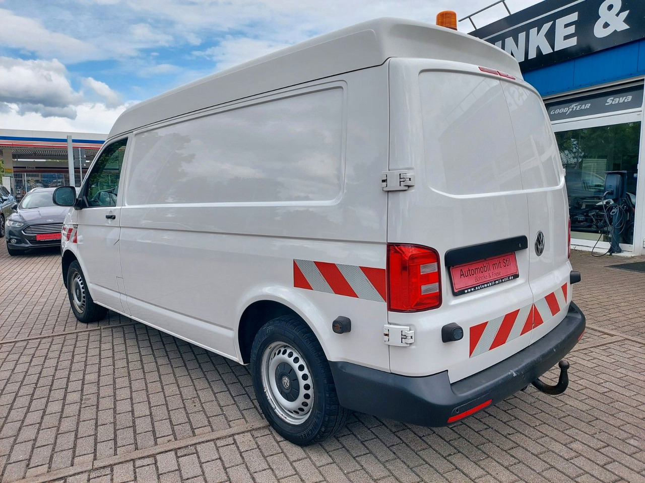 Volkswagen T6 Transporter Kombi Kasten 4x4 hoch lang Klima - Putnički kombi: slika Volkswagen T6 Transporter Kombi Kasten 4x4 hoch lang Klima - Putnički kombi Volkswagen T6 Transporter Kombi Kasten 4x4 hoch lang Klima - Putnički kombi: slika Volkswagen T6 Transporter Kombi Kasten 4x4 hoch lang Klima - Putnički kombi