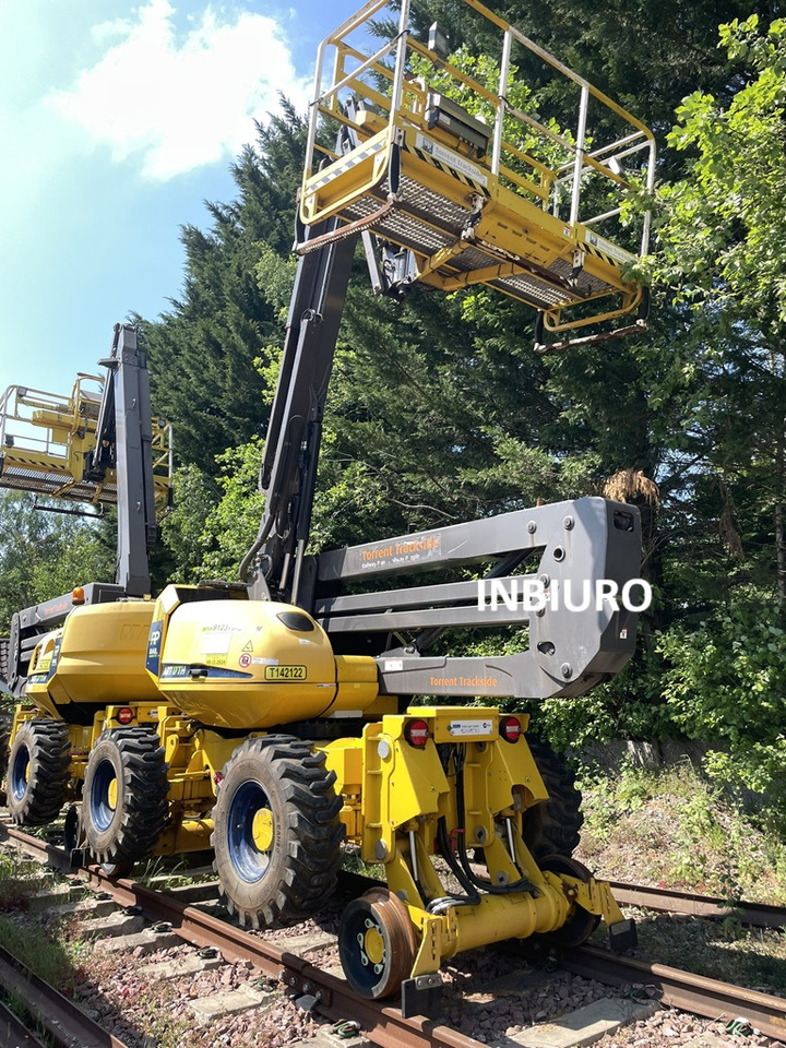 MANITOU ART17H Rail Products - Zglobni krak: slika MANITOU ART17H Rail Products - Zglobni krak MANITOU ART17H Rail Products - Zglobni krak: slika MANITOU ART17H Rail Products - Zglobni krak