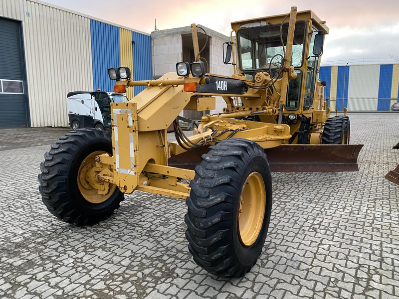 Caterpillar 140 H - Grejder: slika Caterpillar 140 H - Grejder Caterpillar 140 H - Grejder: slika Caterpillar 140 H - Grejder