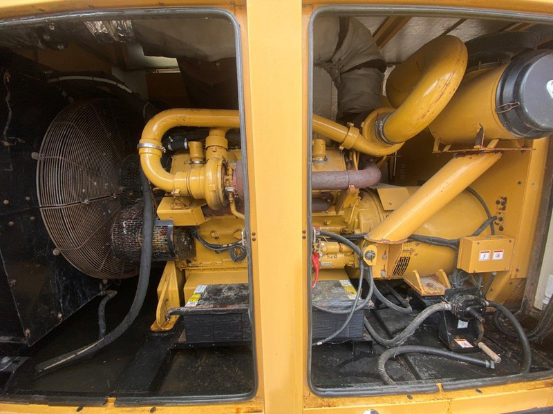 Caterpillar 3412C 900 KVA 900 F - Generatorski set: slika Caterpillar 3412C 900 KVA 900 F - Generatorski set Caterpillar 3412C 900 KVA 900 F - Generatorski set: slika Caterpillar 3412C 900 KVA 900 F - Generatorski set