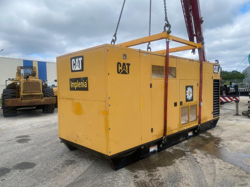 Caterpillar 3412C 900 KVA 900 F - Generatorski set: slika Caterpillar 3412C 900 KVA 900 F - Generatorski set Caterpillar 3412C 900 KVA 900 F - Generatorski set: slika Caterpillar 3412C 900 KVA 900 F - Generatorski set