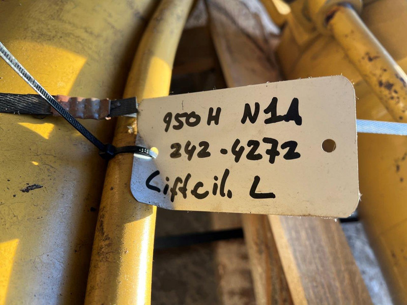 Caterpillar 950H Lifting cylinder OEM 2424272 - Hidraulika: slika Caterpillar 950H Lifting cylinder OEM 2424272 - Hidraulika Caterpillar 950H Lifting cylinder OEM 2424272 - Hidraulika: slika Caterpillar 950H Lifting cylinder OEM 2424272 - Hidraulika