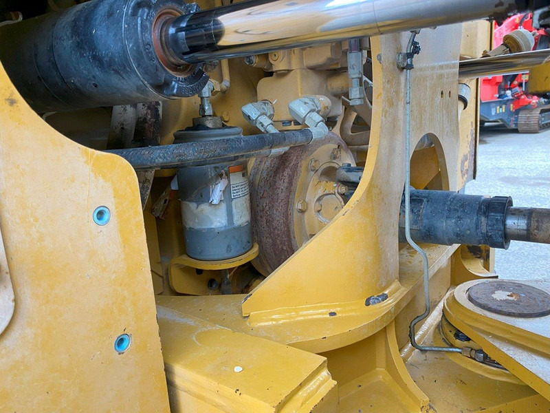Zakup Caterpillar 962K NVT Caterpillar 962K NVT: slika Zakup Caterpillar 962K NVT Caterpillar 962K NVT